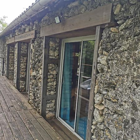 Gite Esprit Cabane Avec Spa Privatif Brassac  외부 사진