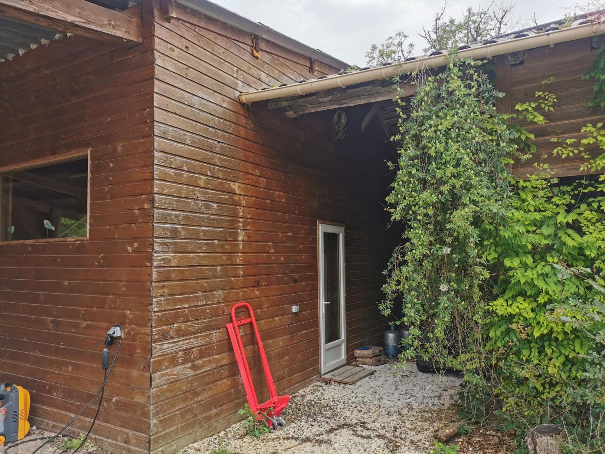 Gite Esprit Cabane Avec Spa Privatif Brassac  외부 사진